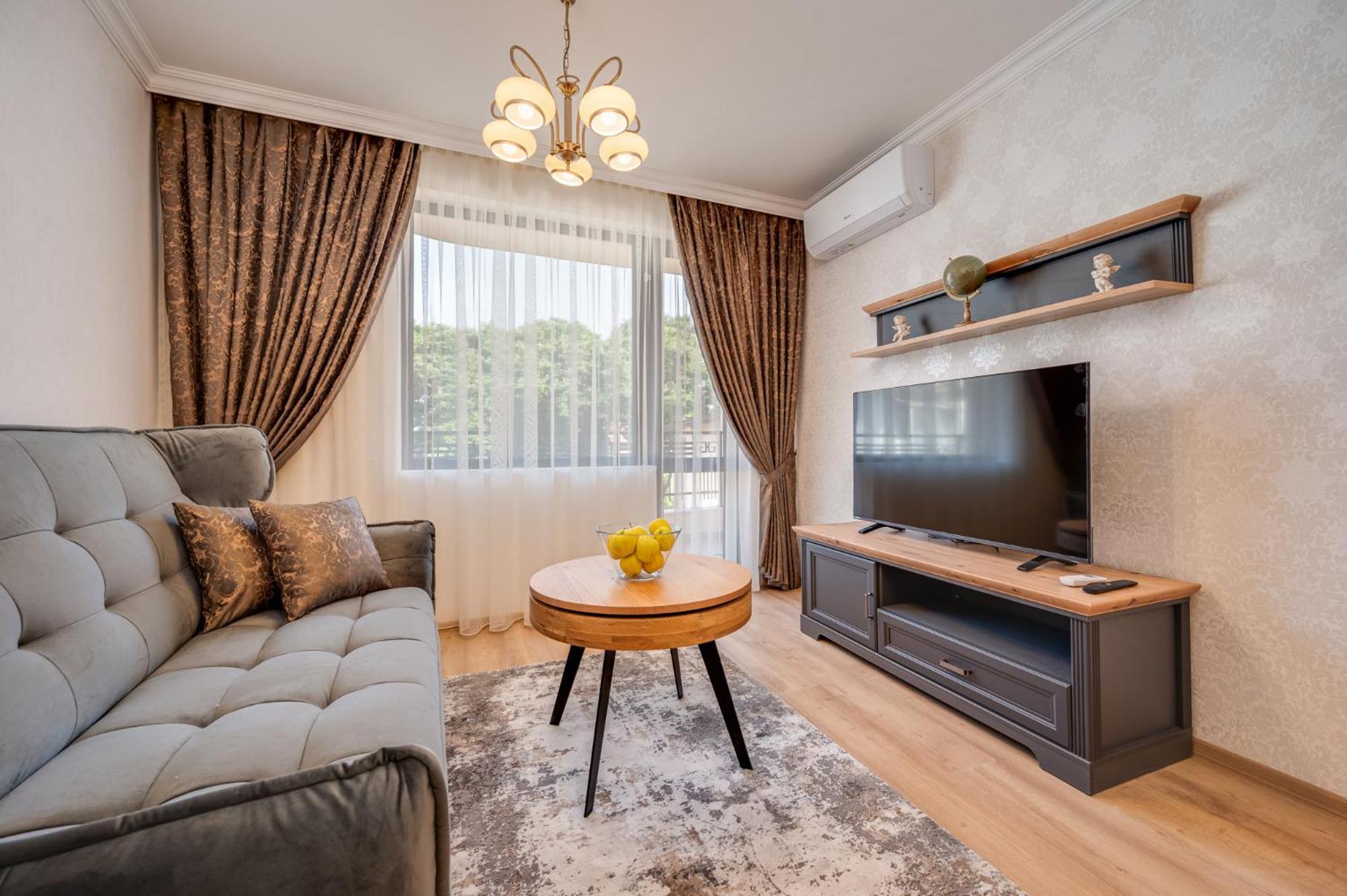 Prestige Central Apartments Varna Eksteriør bilde