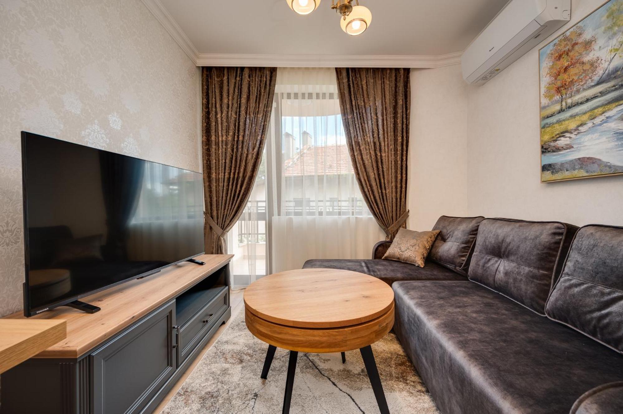 Prestige Central Apartments Varna Eksteriør bilde