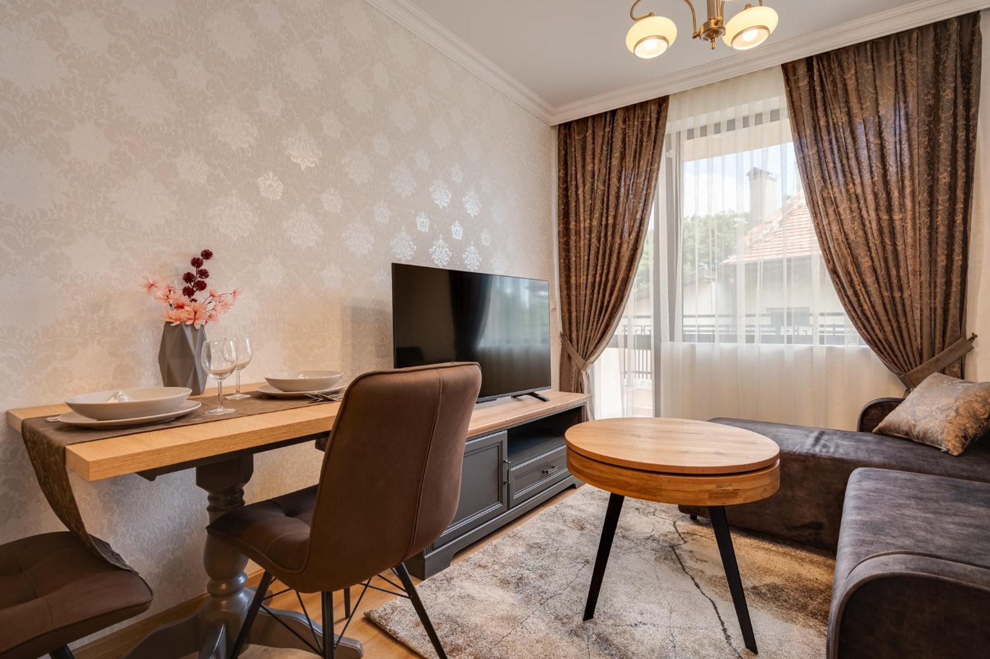 Prestige Central Apartments Varna Eksteriør bilde