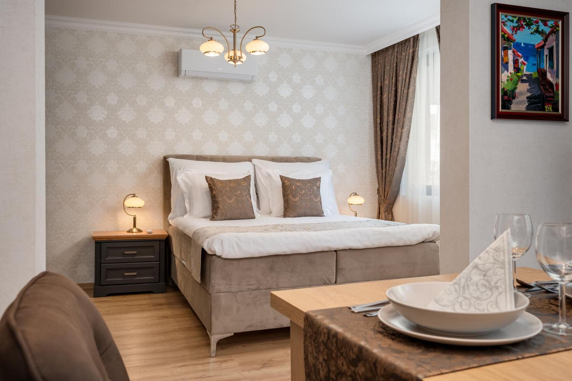 Prestige Central Apartments Varna Eksteriør bilde