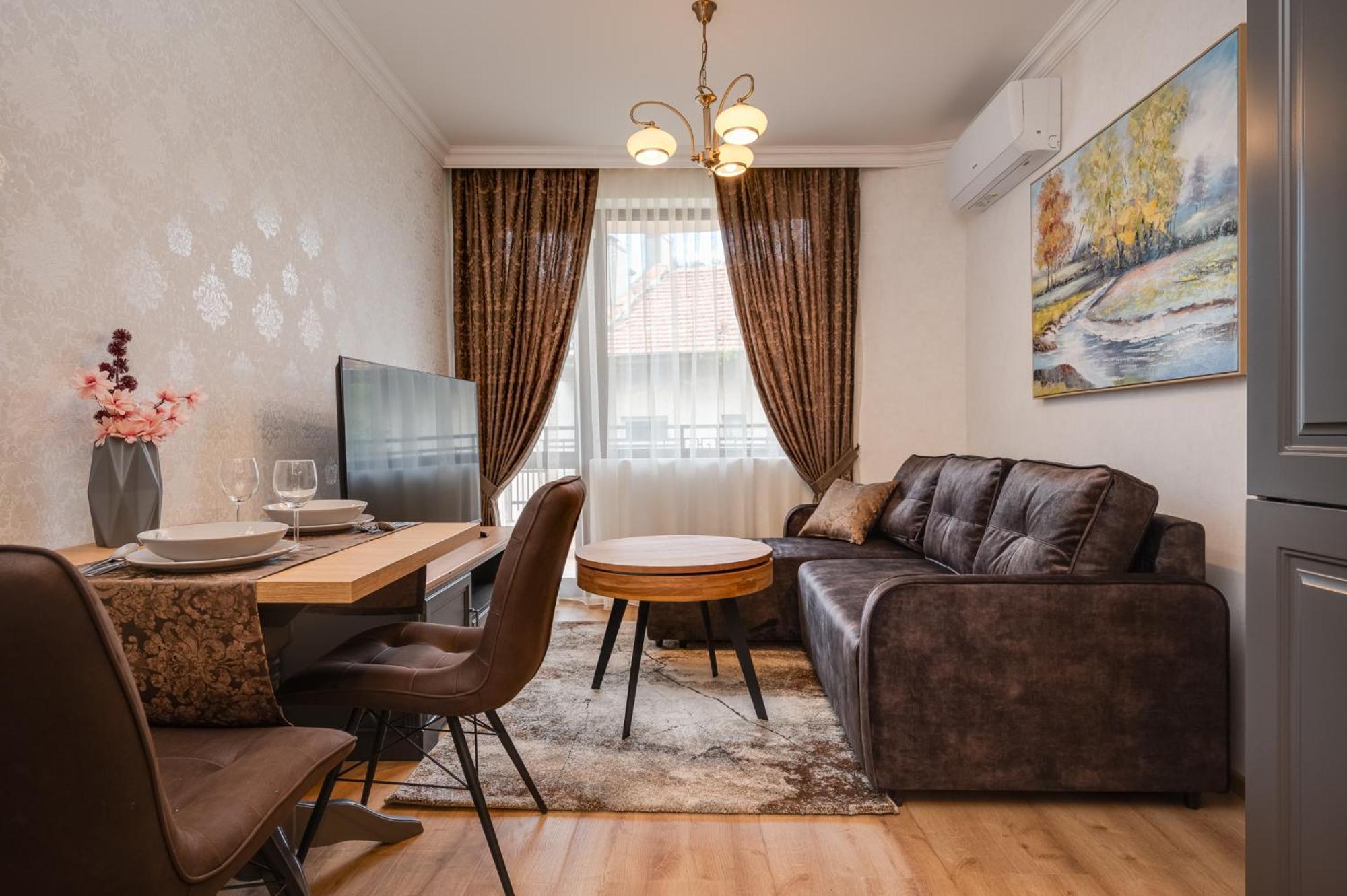 Prestige Central Apartments Varna Eksteriør bilde