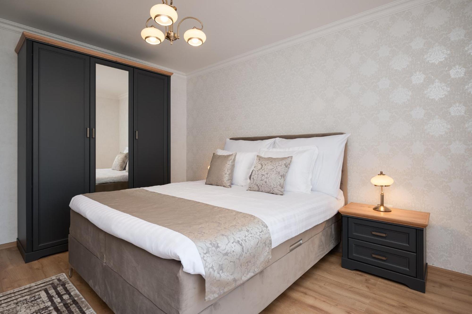 Prestige Central Apartments Varna Eksteriør bilde
