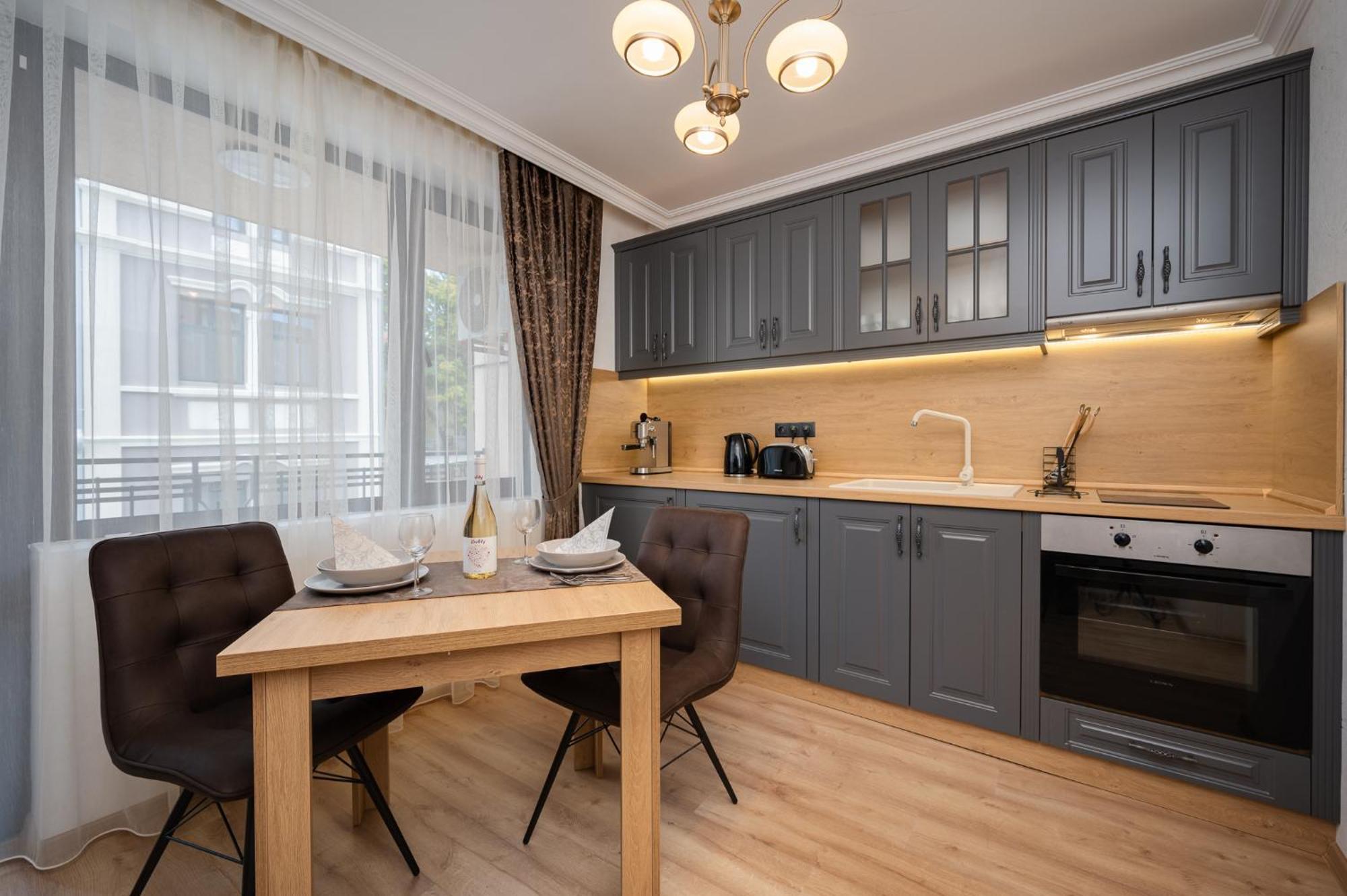 Prestige Central Apartments Varna Eksteriør bilde